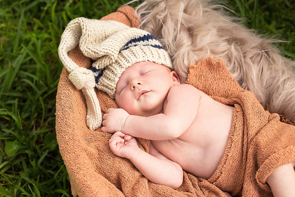 Newborn photographer Miami. Miami Family and Event Photographer