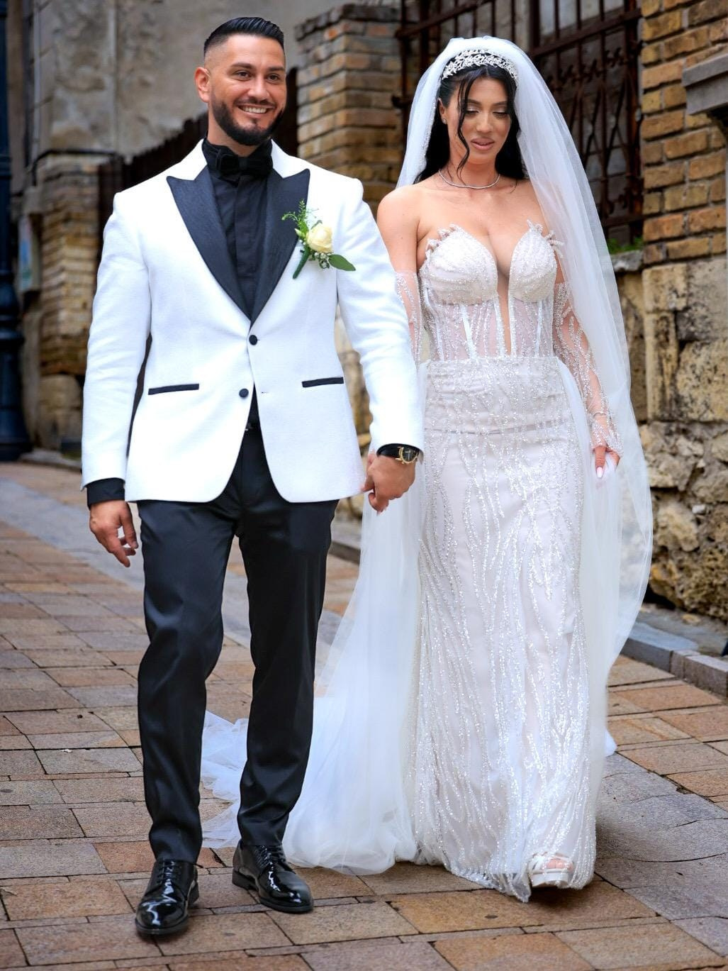 Bogdan & Claudia. Fotograf Nuntă Constanța - Moments by Gub