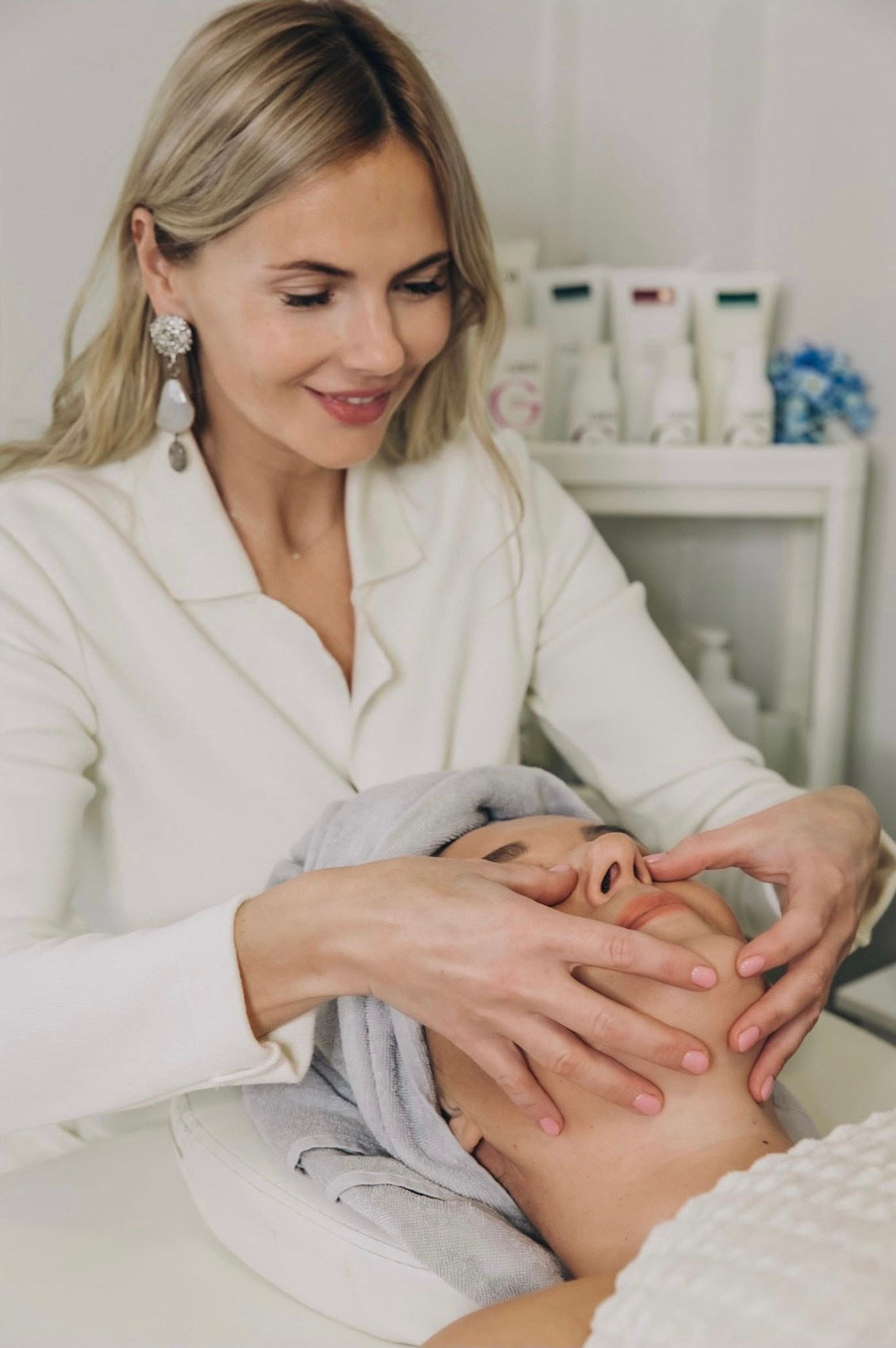 The Cosmetologist. Photographer Marina Gargi