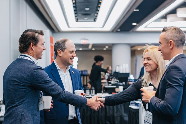 Блог на Anna Riva Studio | Фототипове, Съвети и Идеи за Фотосесии София. Фото студио Anna Riva София – Професионален фотограф | Портрети, Сватби, Мода, Събития, Комерсиални снимки