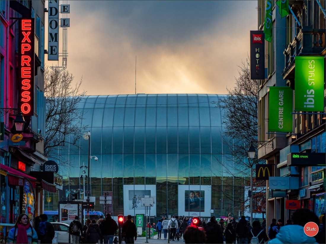 Night in Strasbourg. Photographe à Strasbourg | Portraits, Studio, Enfants, Événements