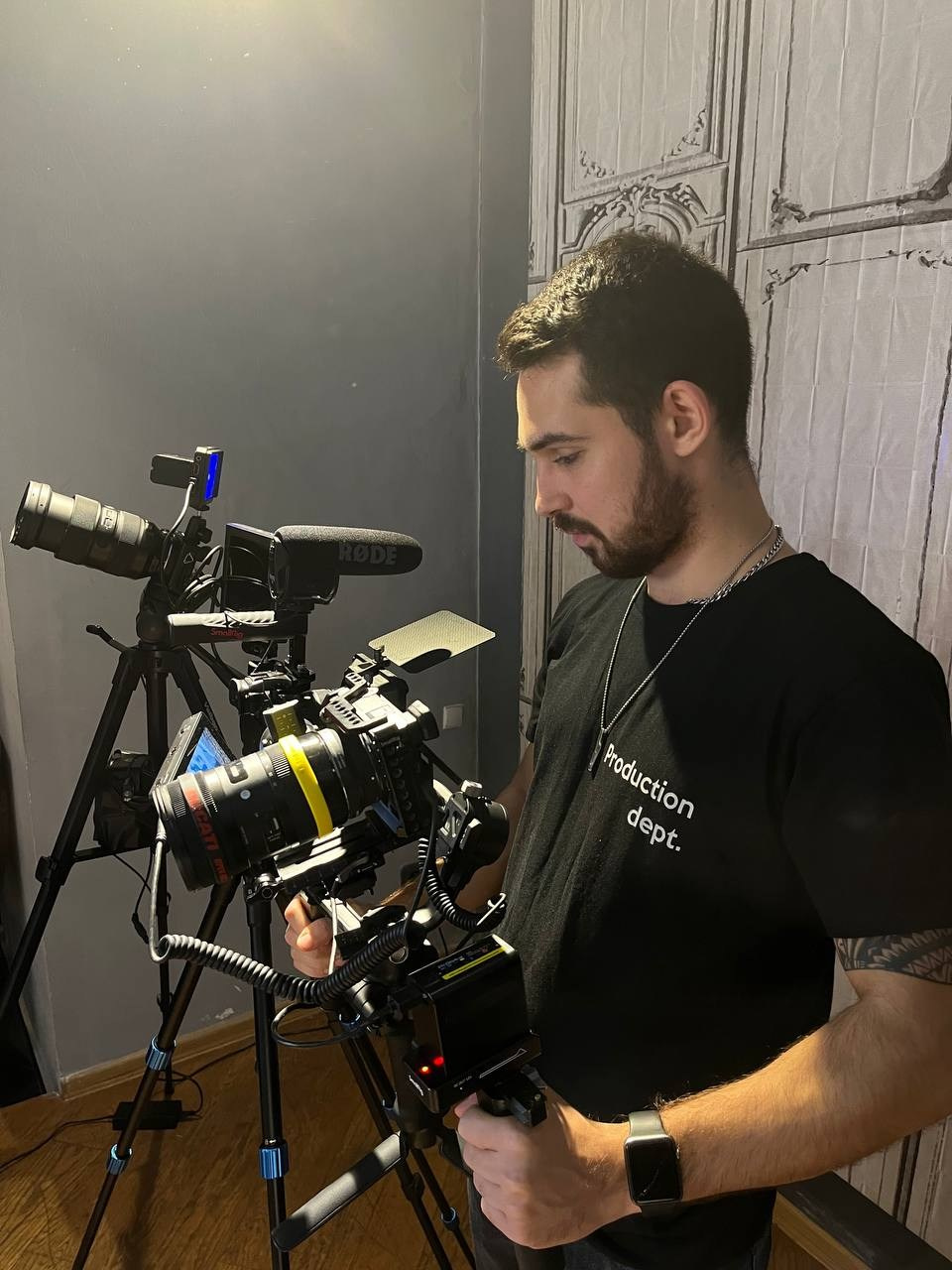 Behind the Scenes — How We Work. Video production and videography services in Vienna