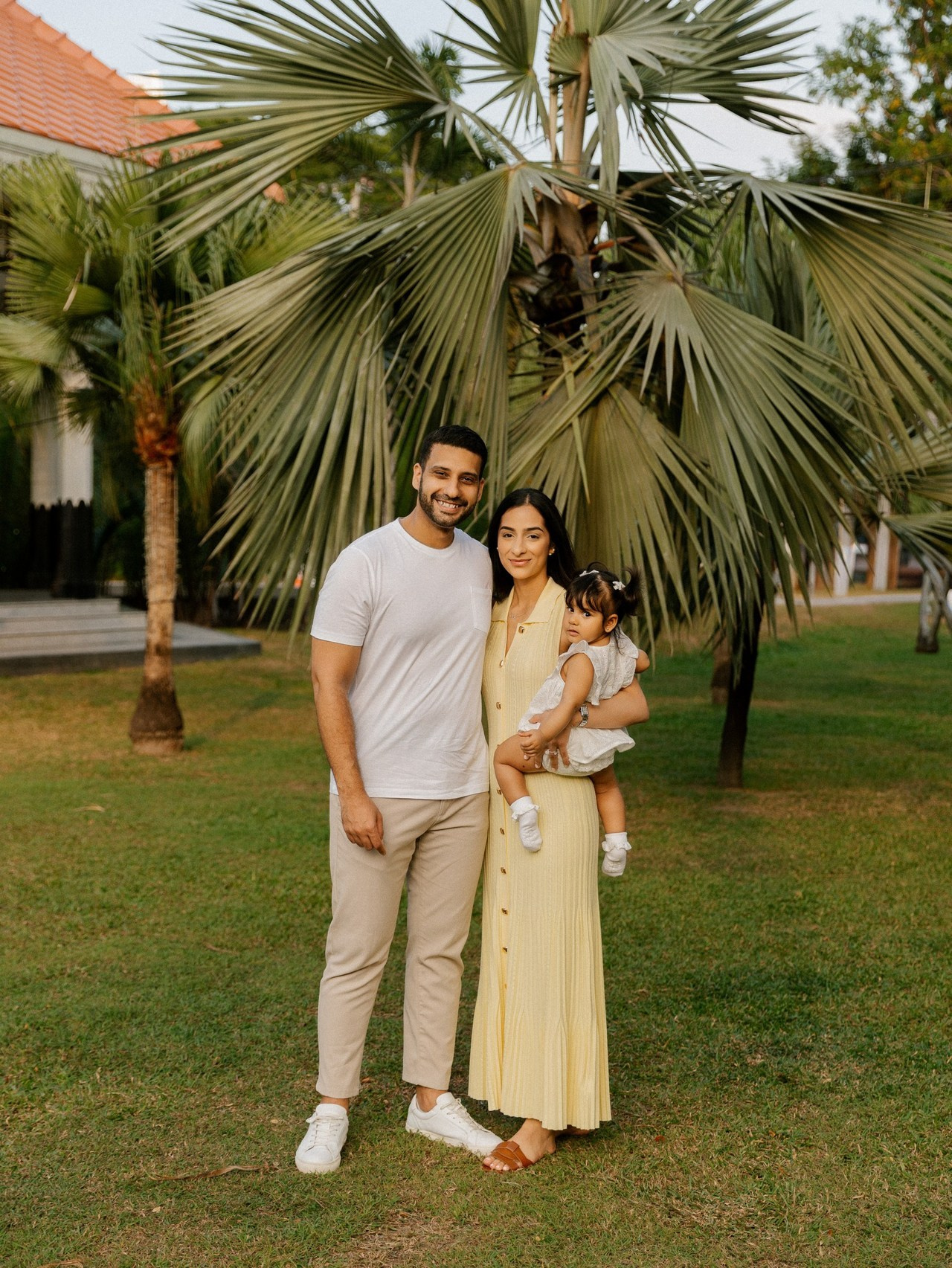 Warm Words. Family and wedding photographer in Bangkok, Thailand