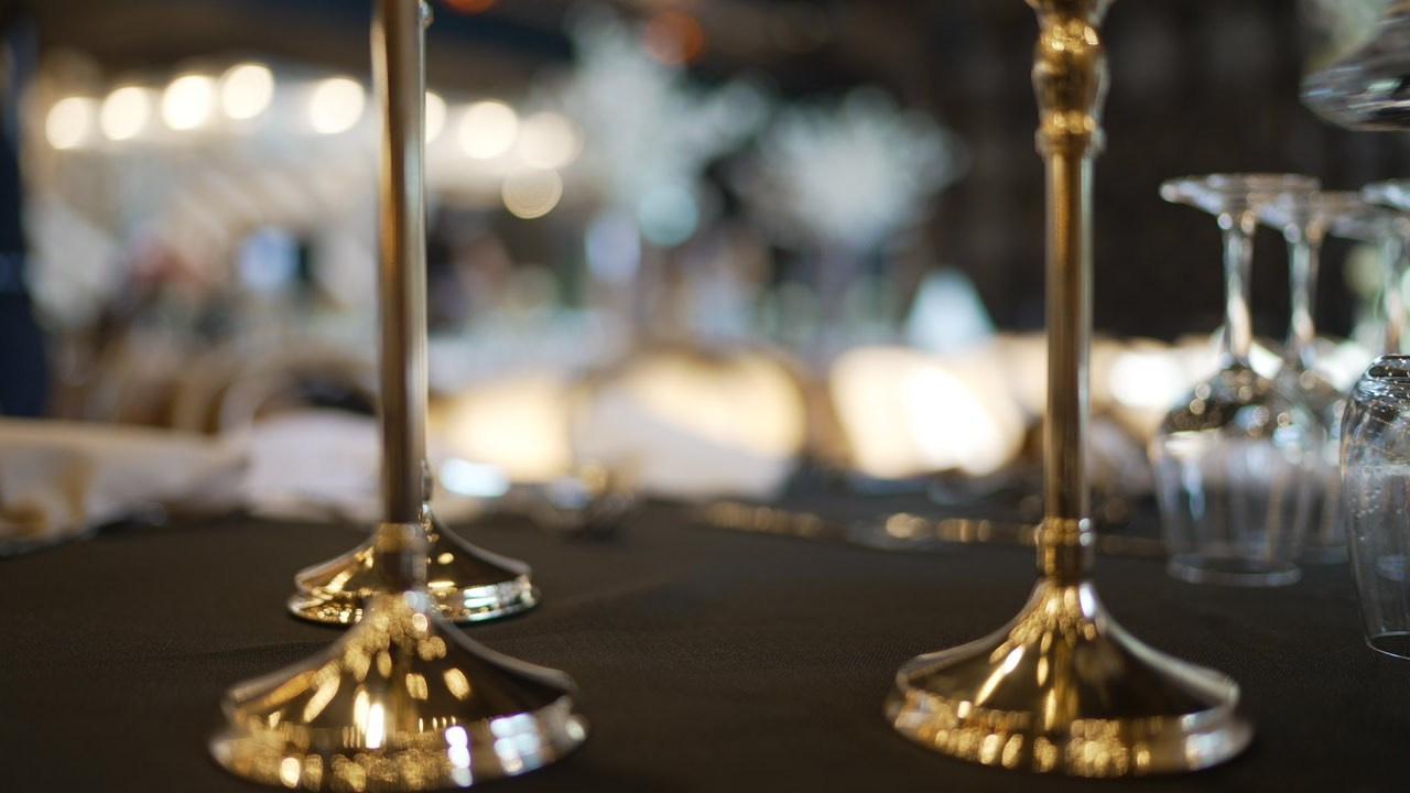 VIA / BASICO. Wedding and events photographers Studio Shalom