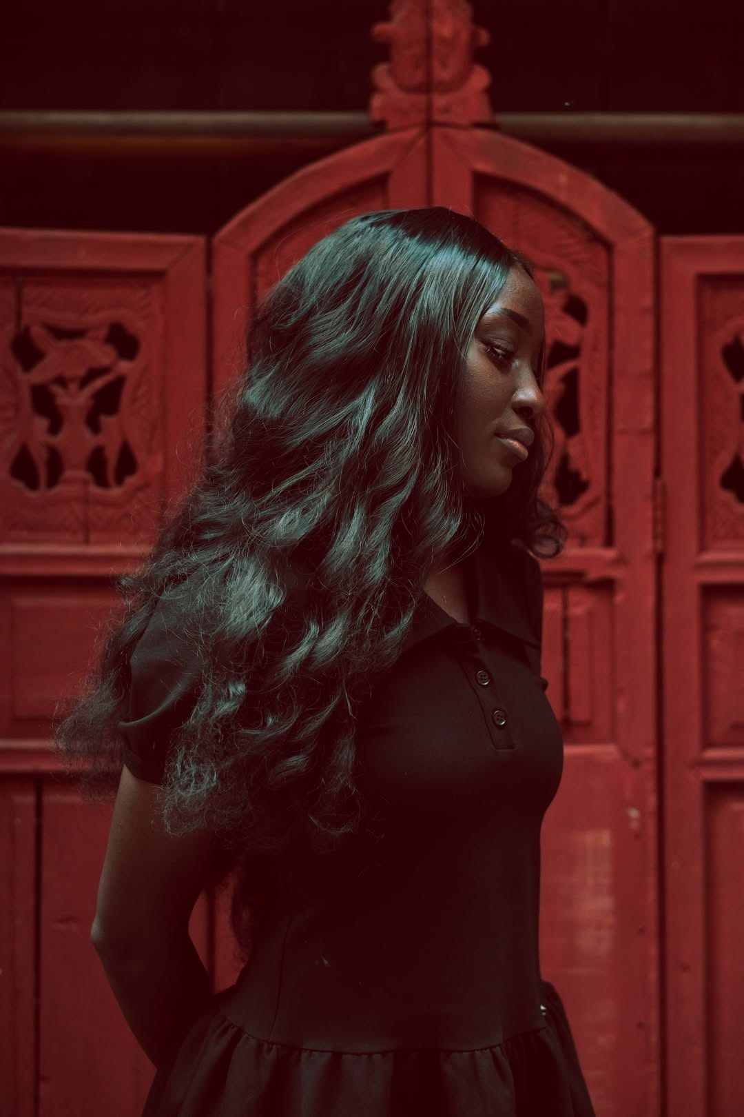 In Her Silence... Woman Street Portrait in Guangzhou City, China 🇨🇳 