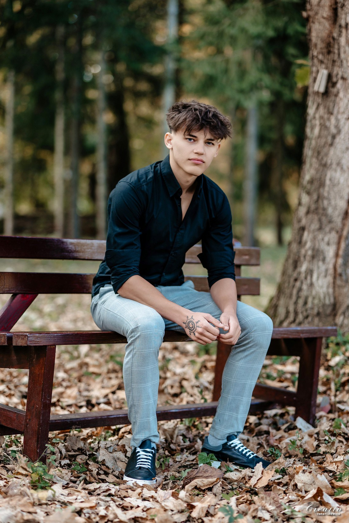 Oferta albume absolvenți 2026. Fotograf nuntă Bistrița | fotograf botez | Creativ Foto Video | Vasile Mizgan