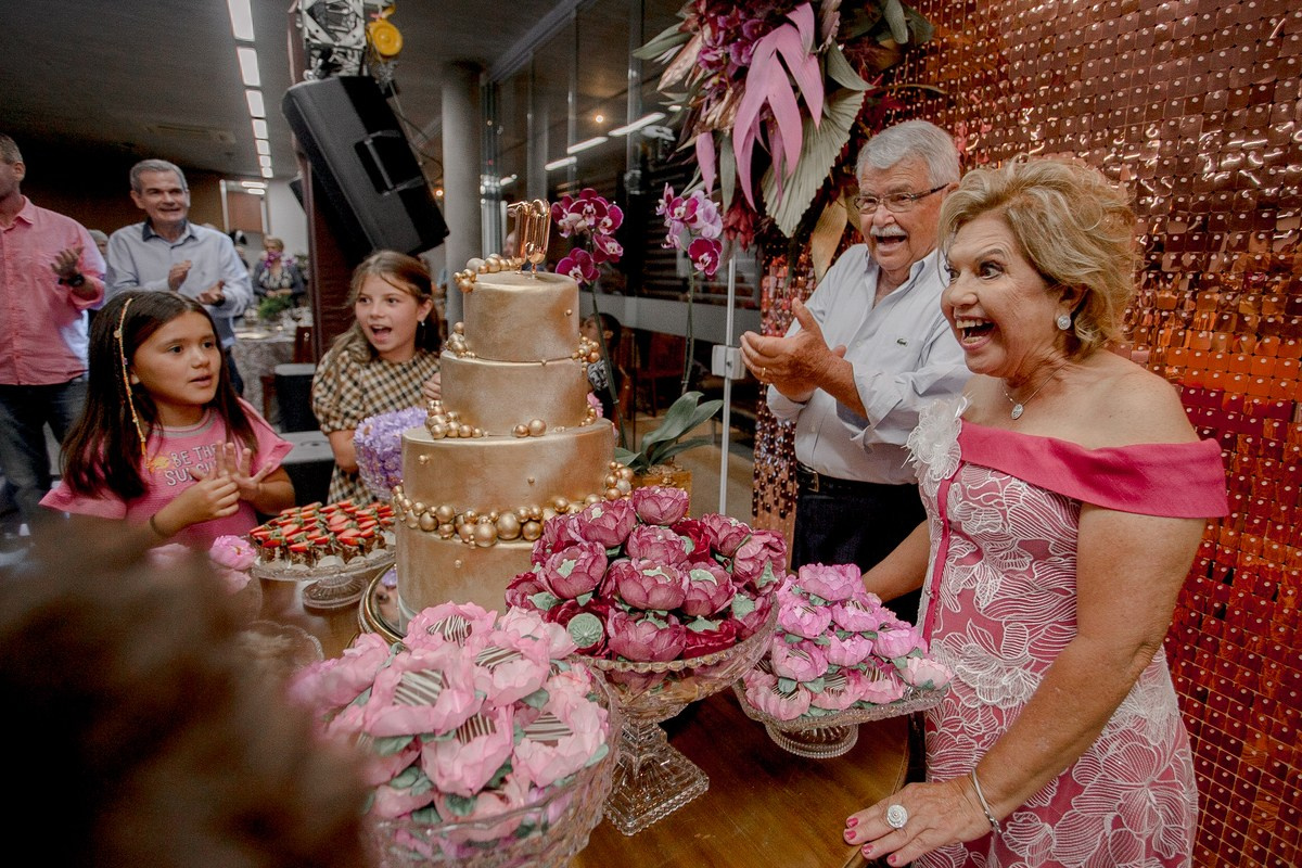 Waldeana - 70 anos. Fotógrafa de Eventos em São Paulo e Sorocaba Kika Damasceno
