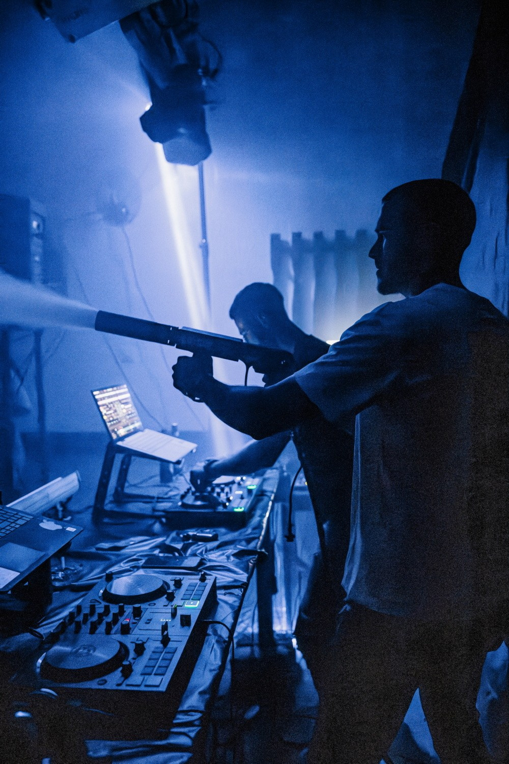 NOĆNI ŽIVOT. Fotografi iz Backog Petrovca David i Andrea Stojanovic