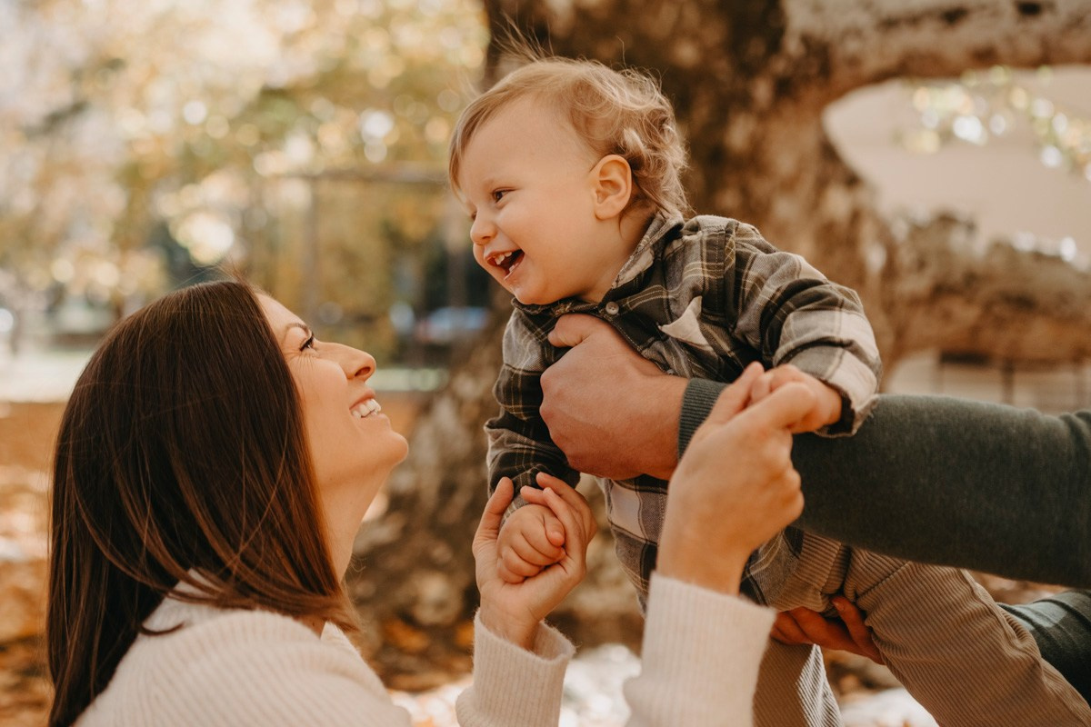 Veljkov 1.rodjendan. Deciji i porodicni fotograf u Beogradu Oksana Skendzic