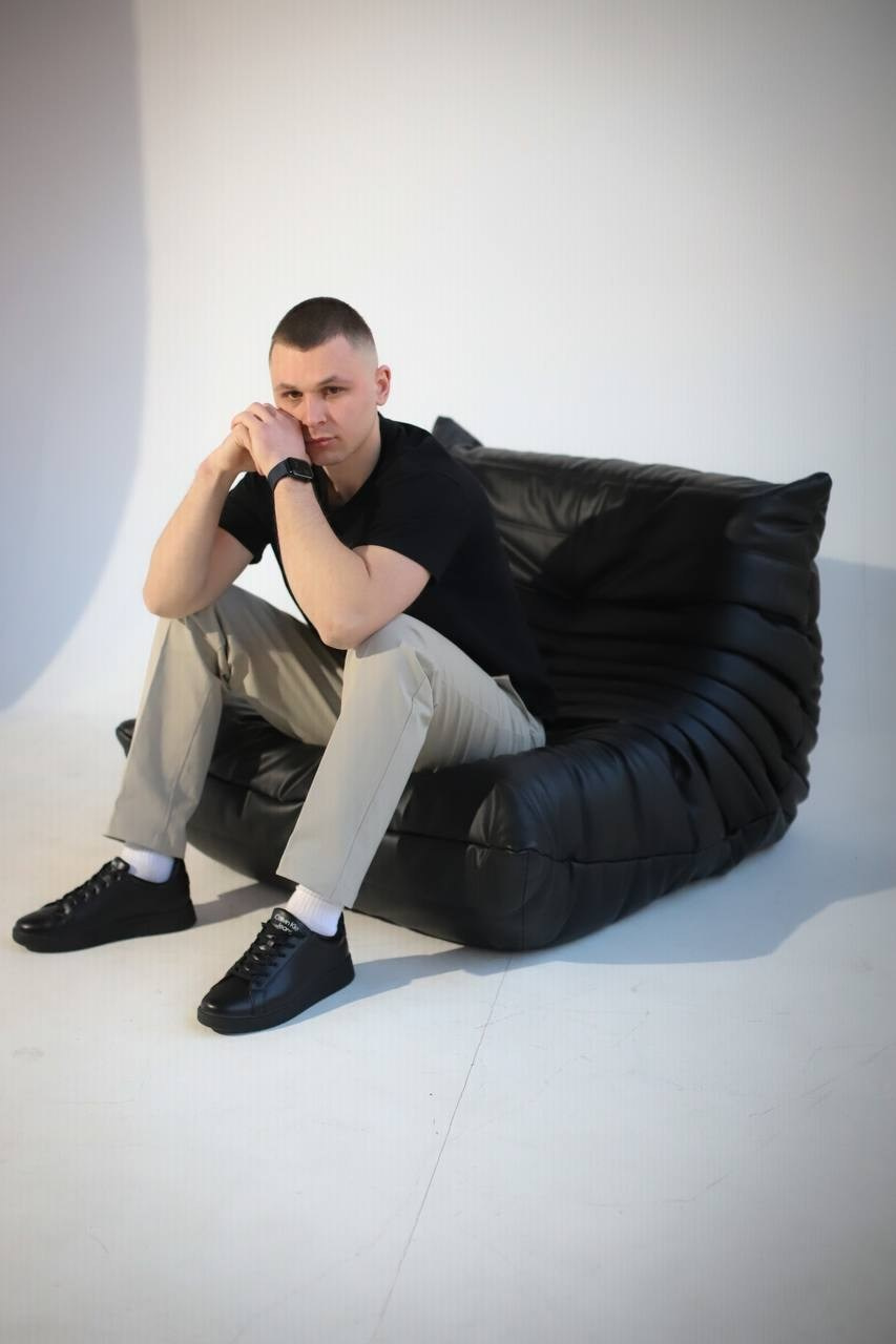 Misha. VALERIIA VIUNOVA individual shooting\love story\event\brand