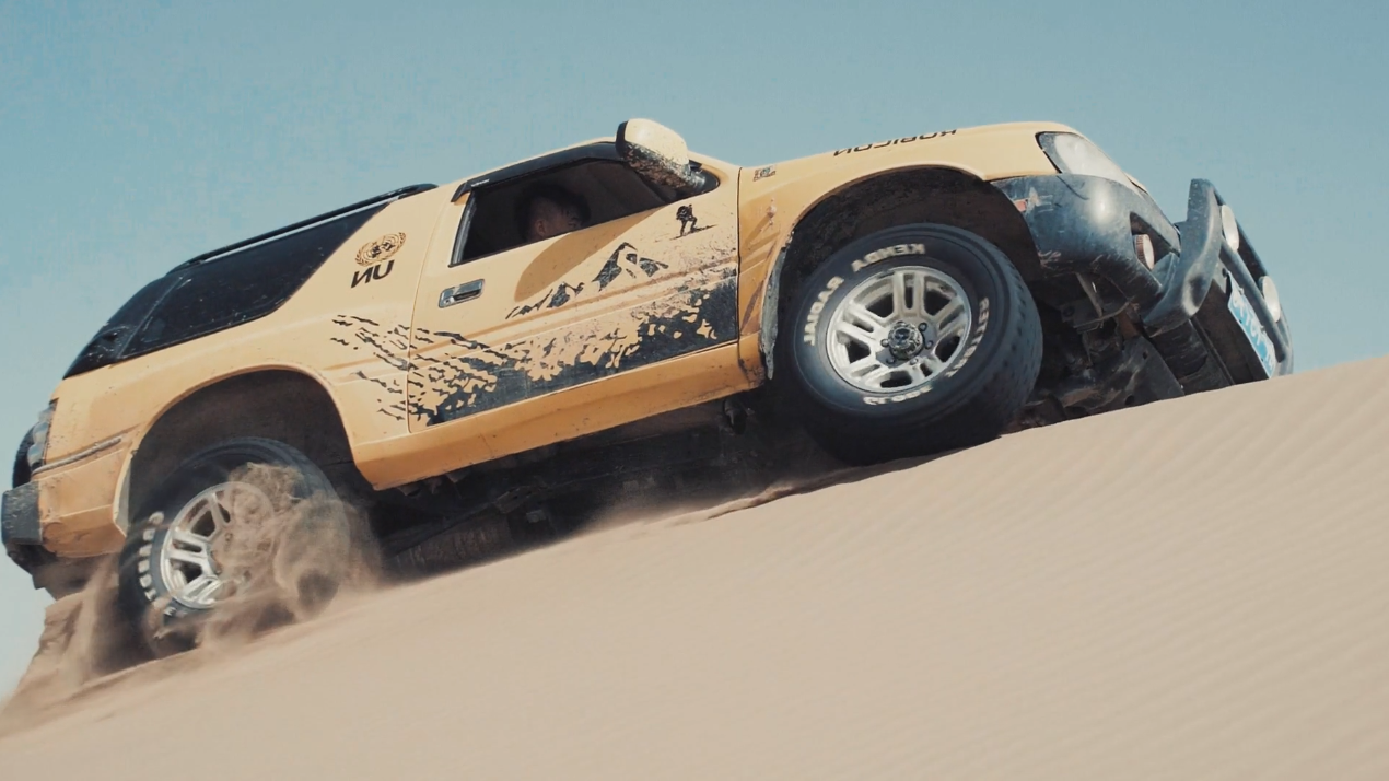 Art Project in Desert. Сhillfilms