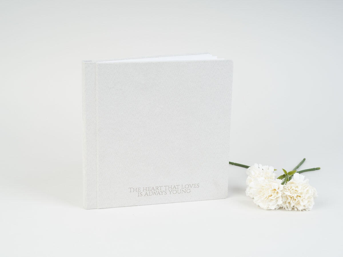 MATERĀLS Velvets EU