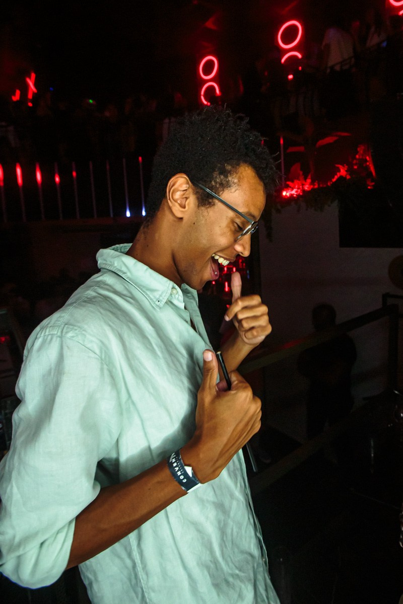 Las discotecas. Fotógrafo de retrato, familia y reportajes en Valencia | España | Europa Vitalii Lumier