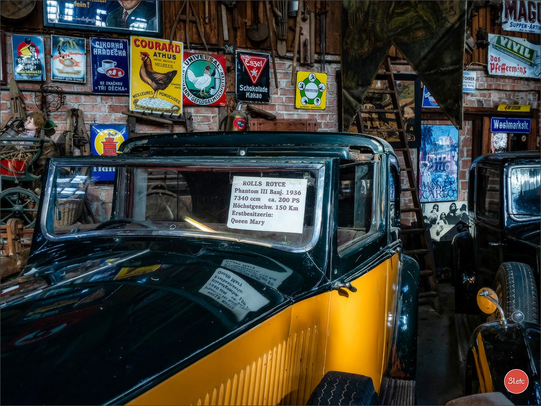 Удивительное место - частный музей старинного хлама - Fahrzeugmuseum. Photographe à Strasbourg | Portraits, Studio, Enfants, Événements