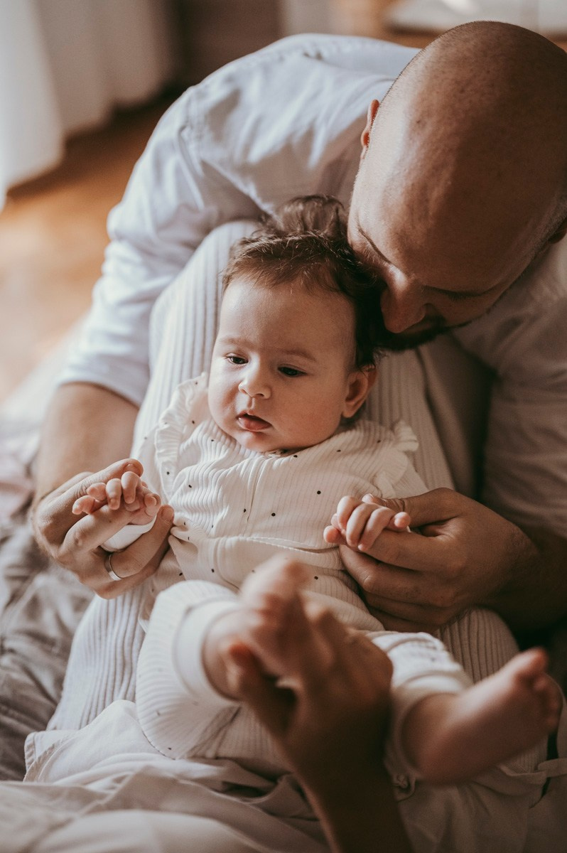 Katarina, Marko i Elena / porodicno fotografisanje kod kuce. Deciji i porodicni fotograf u Beogradu Oksana Skendzic