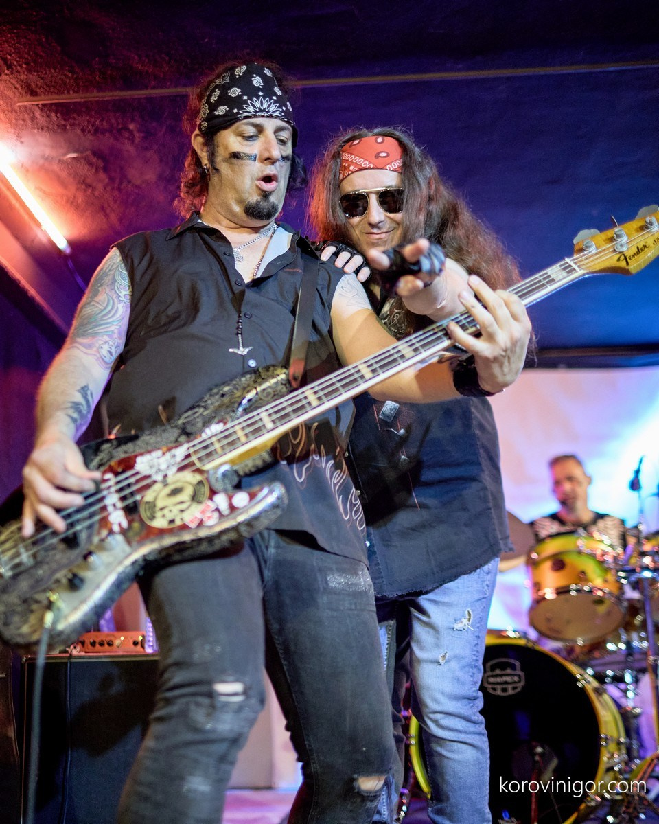 Mötley Crüe tribute. La Granja Cultural Association Alcoy Spain