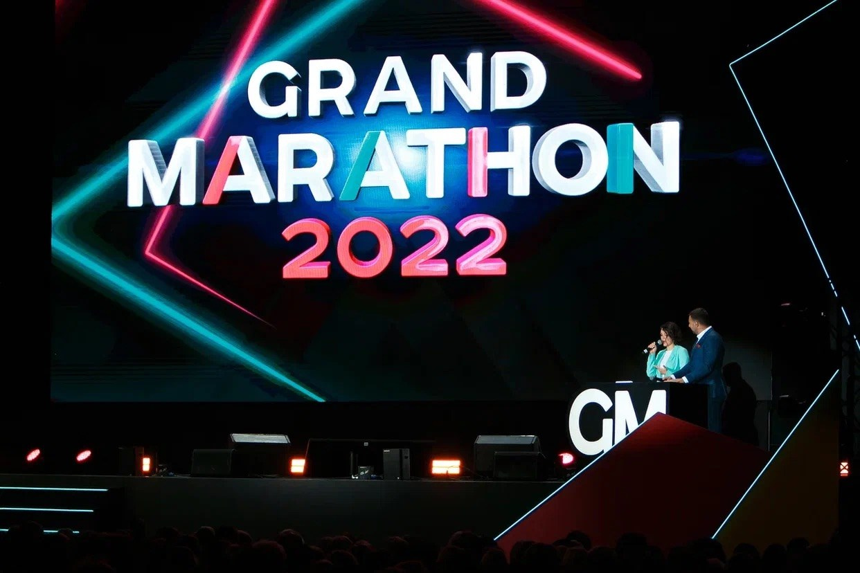 Grand Marathon Greenway Global Москва, Россия 4500 человек. Ведущая Москва Елена Чайка