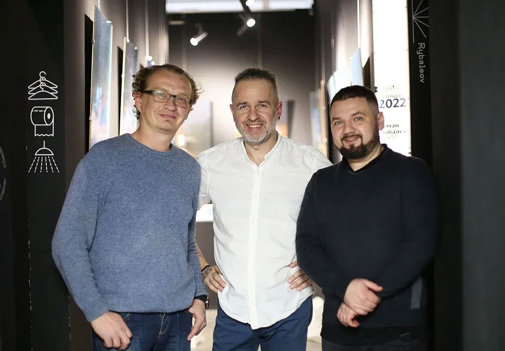 Открытие выставки Романа Рыбалёва «Календарь 2022». Школа Фотографии Романа Рыбалёва. Город Кишинёв, Молдова