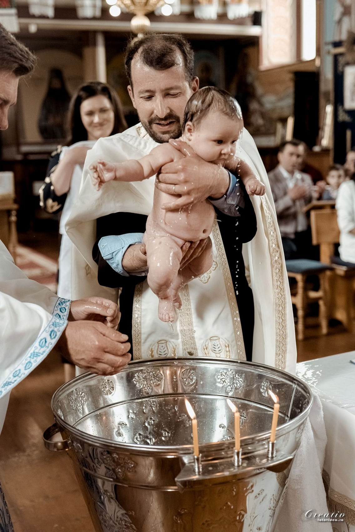 Fotograf botez Bistrița. Fotograf nuntă Bistrița | fotograf botez | Creativ Foto Video | Vasile Mizgan