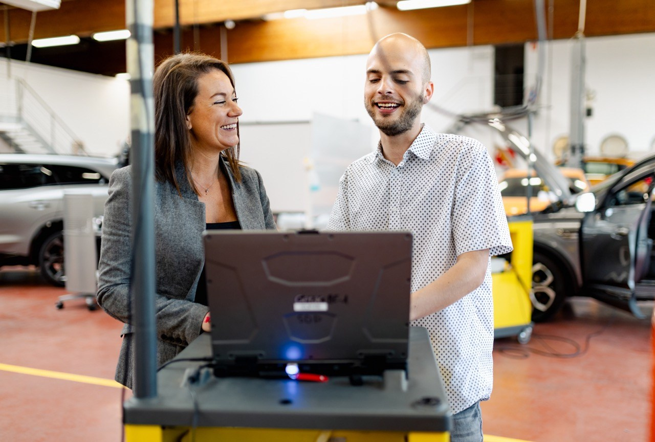 Dana Lišková - Portrait and brand photographer Prague - Business portrait Prague - Brand photo Prague - Business and corporate portrait Prague - Corporate photography Prague