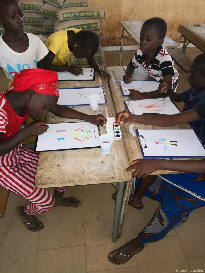 Photos of volunteer work at Senegal. Simbahalu