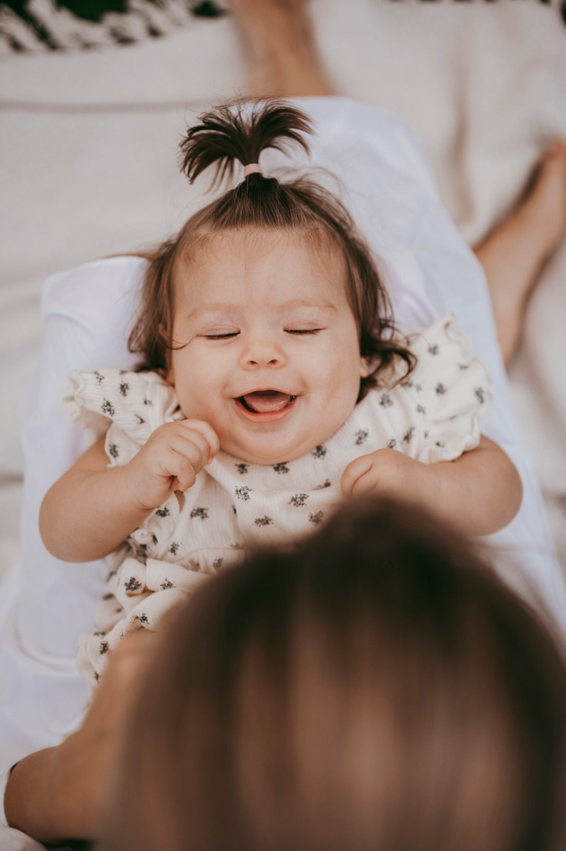 Kristina, Martin, Petra i Novak / porodicno fotografisanje napolju. Deciji i porodicni fotograf u Beogradu Oksana Skendzic