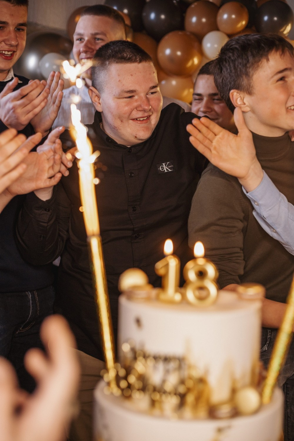 FOTOGRAFISANJE PUNOLETSTVA. Fotografi iz Backog Petrovca David i Andrea Stojanovic