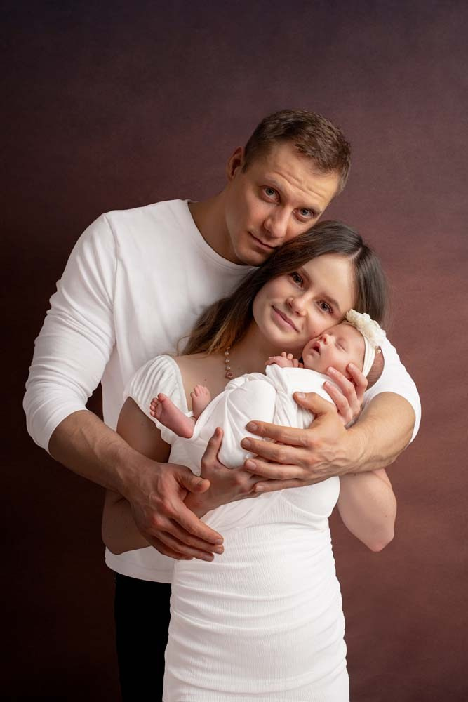 Sesja noworodkowa z rodzicami i rodzeństwem - Natalia Lucko