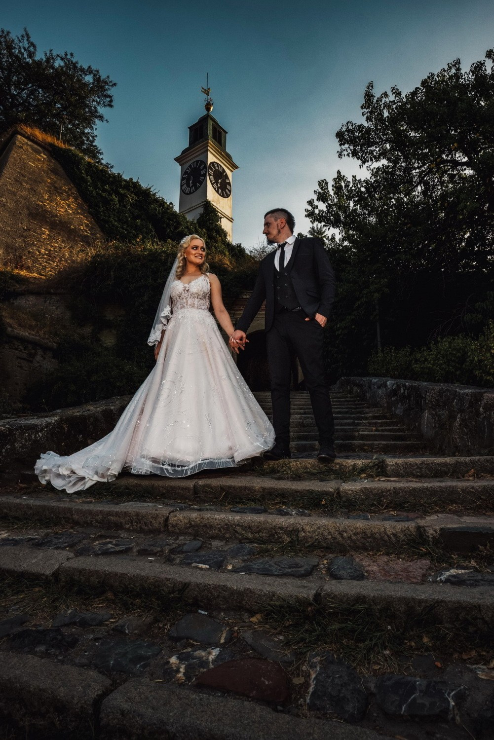 MLADENCI. Fotografi iz Backog Petrovca David i Andrea Stojanovic