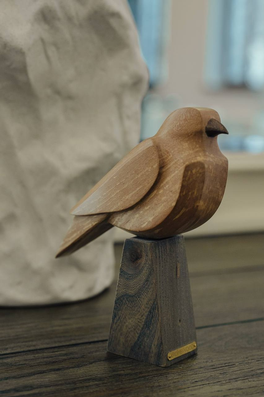 Сокол. Резьба по дереву. Уникальные декоративные скульптуры для интерьера