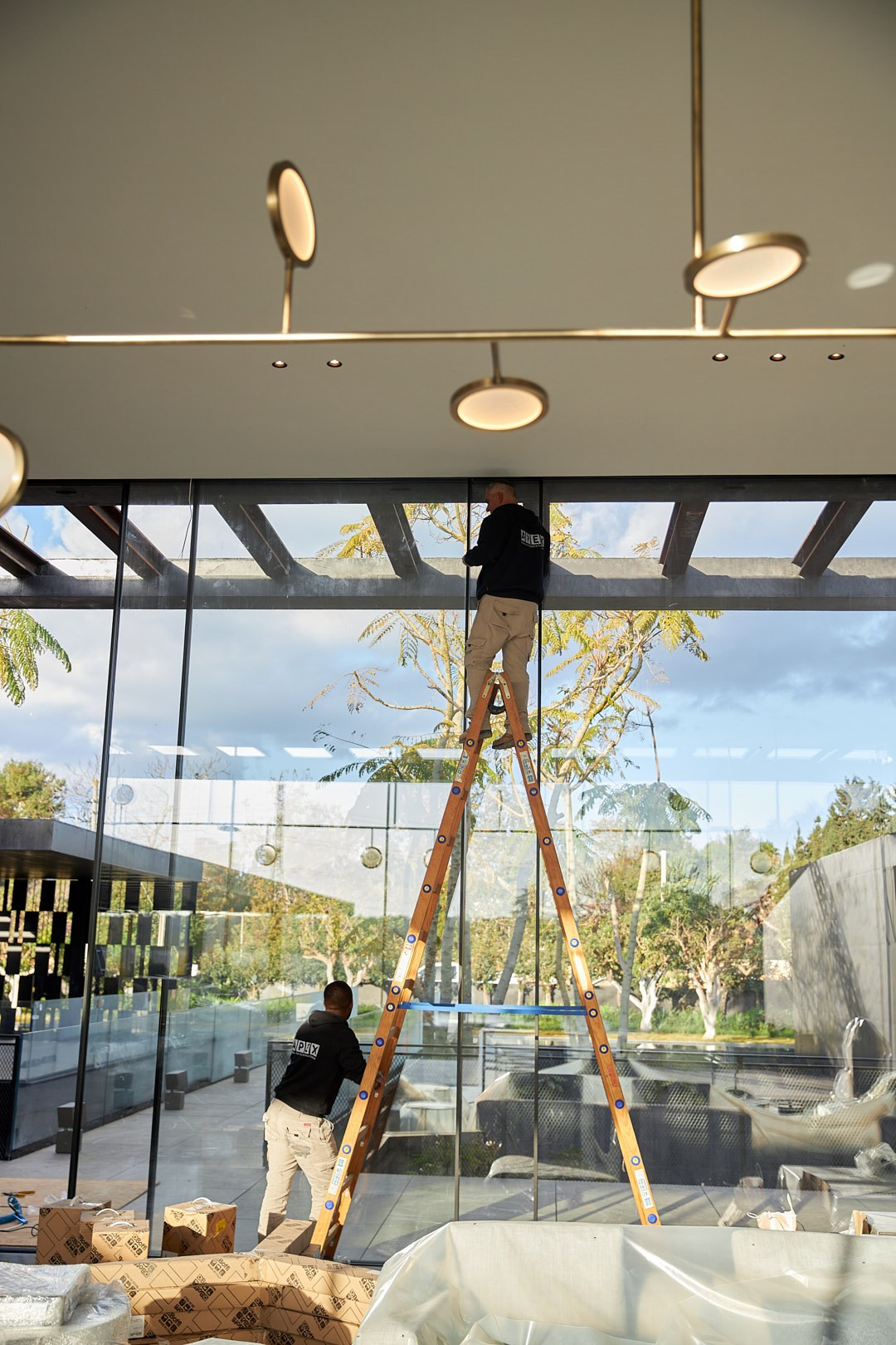 APEX & CREATIV PEOPLE. צילום ווידאו לעיצוב פנים ואדריכלות