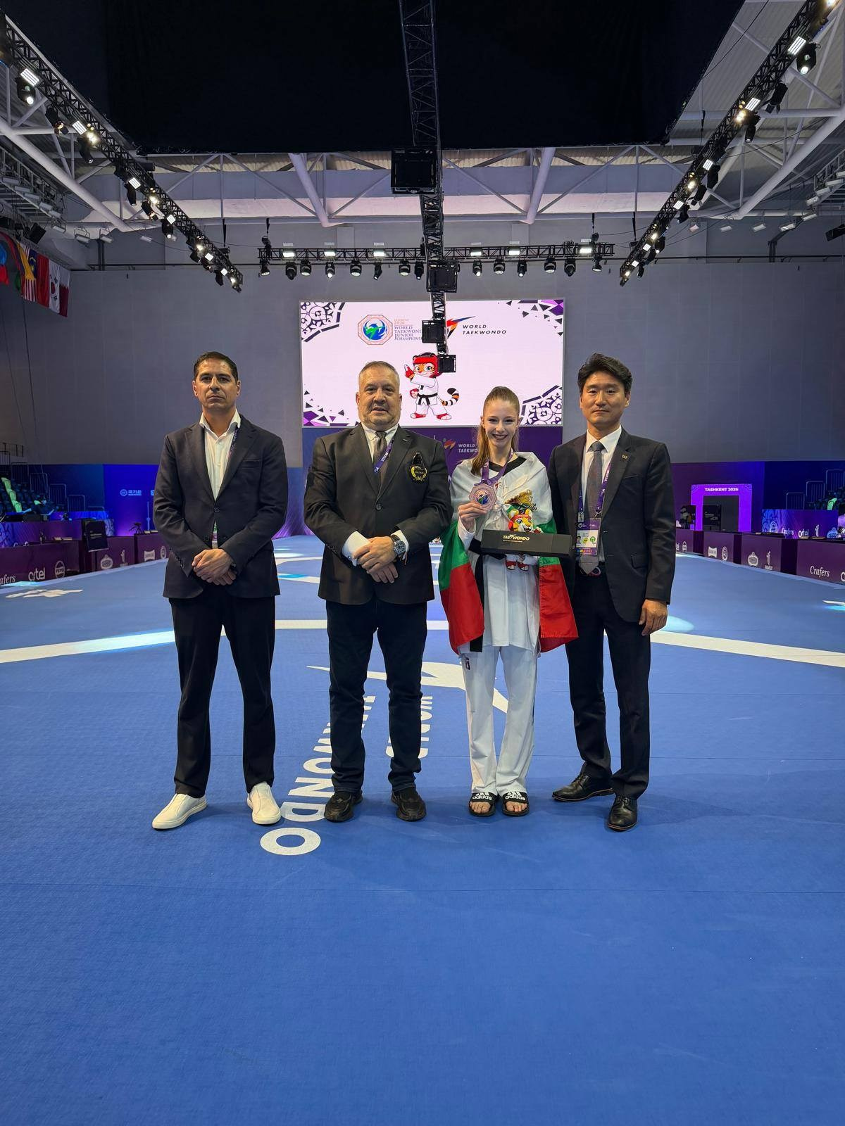 Дея Пеева с бронз от Световното за юноши и девойки в Ташкент. СПОРТ + ЕКШЪН + АДРЕНАЛИН ФОТОГРАФИЯ