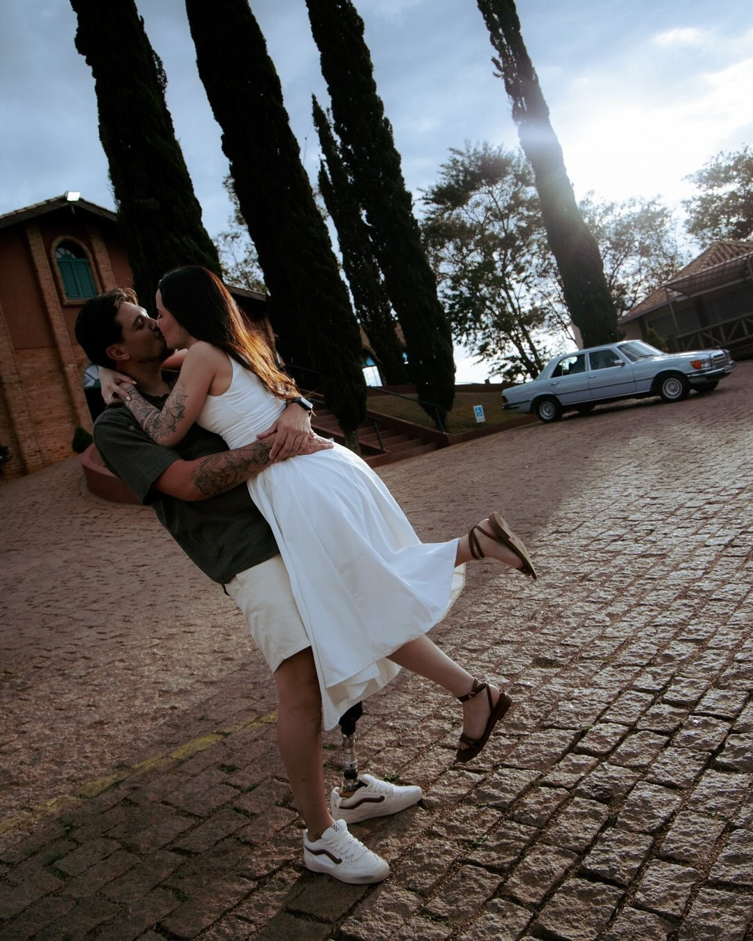 Pré-Wedding na Vinícola Micheletto: natureza, pôr do sol e um cenário perfeito para fotos inesquecíveis