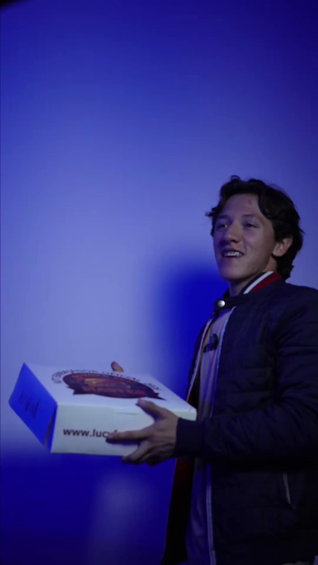 CONOCE LOS 5 EMBAJADORES. Lucyfera Studio