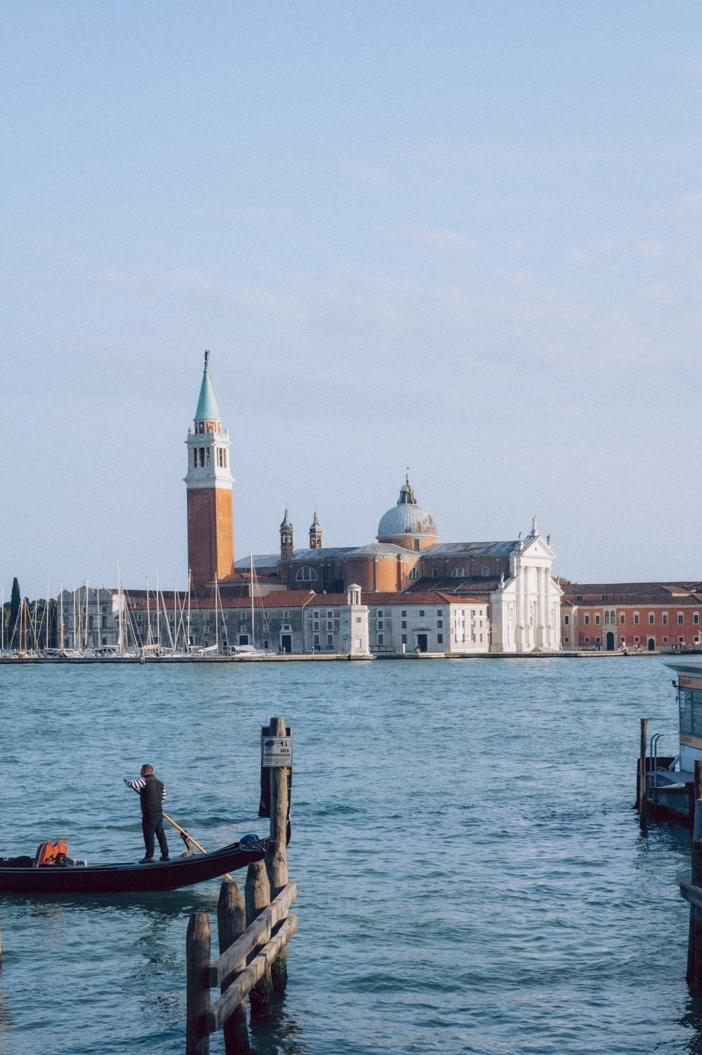 From Venice with Love. Anastasiia Buchinskaia Fotografa Milano