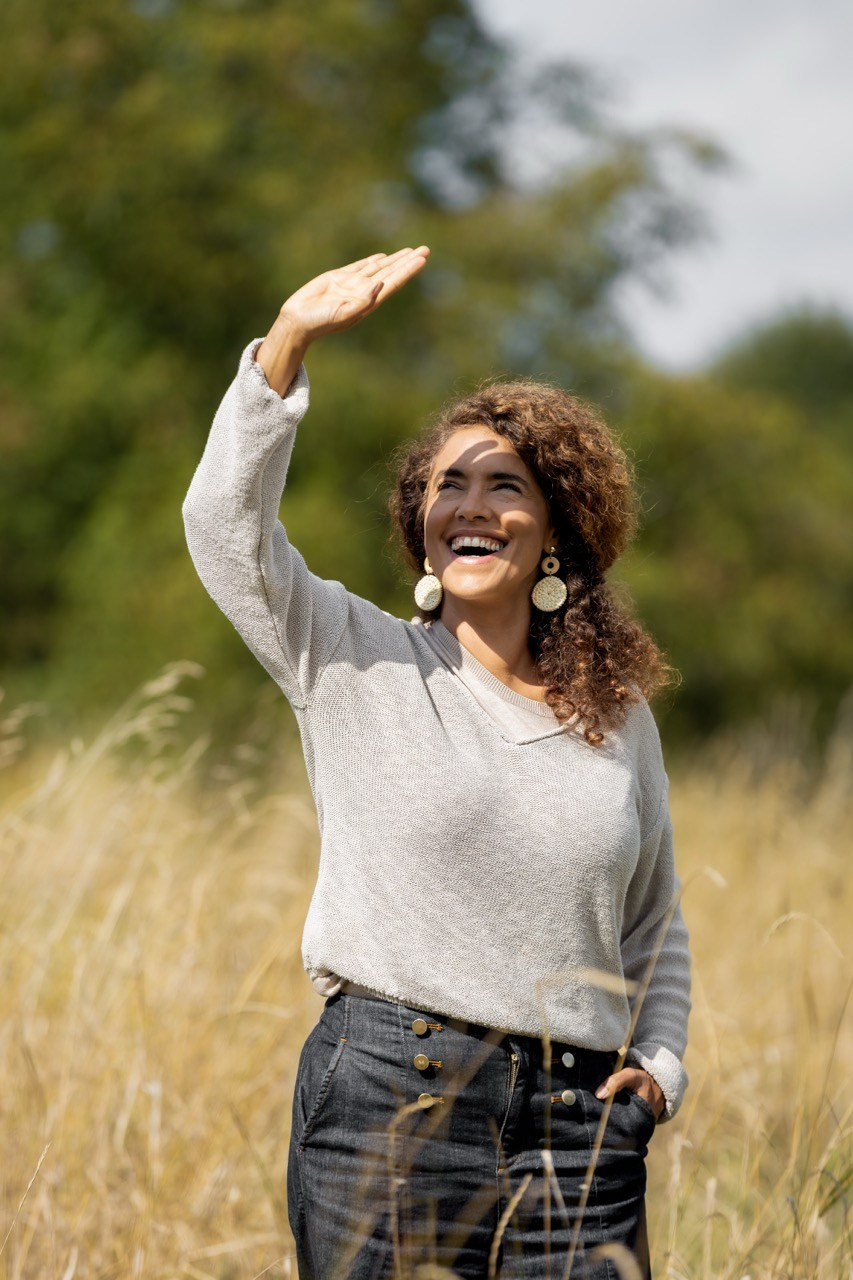 Portrétní fotografka Praha. Dana Lišková — Empathetic Photographer | Introspective Artist |Neurodivergent Coach | Founder of Artepy.cz