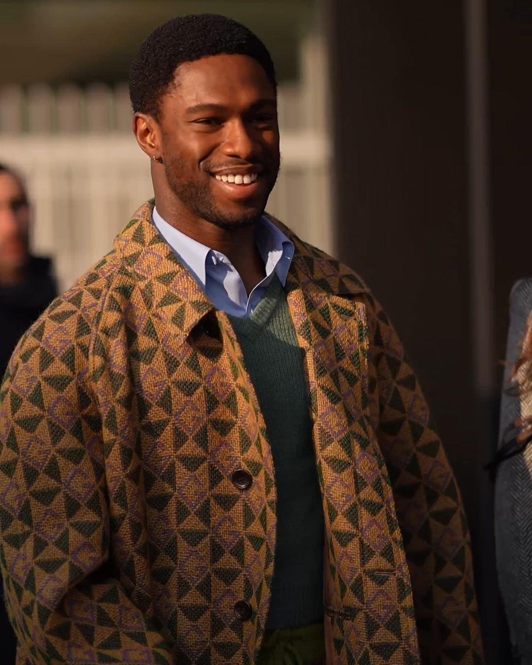 Sadiqdesh. Julia Di |Fashion streetstyle photographer|videomaker in Milan & Paris