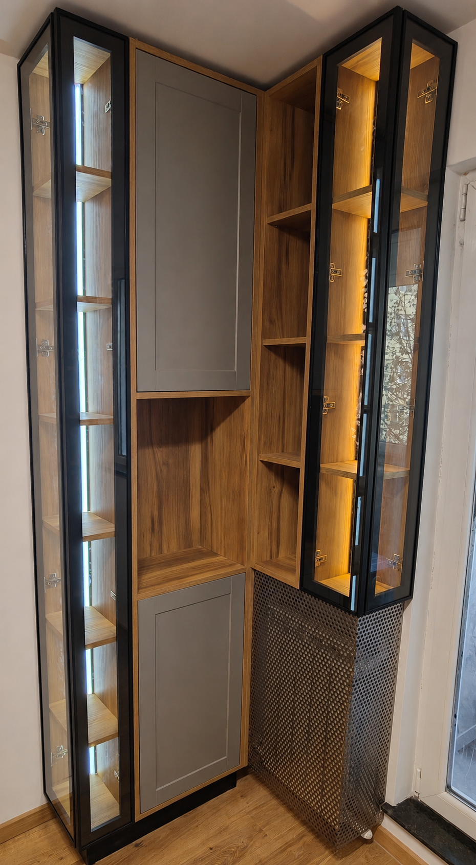 BUCATARIE. Furniture Alexandru Turcu