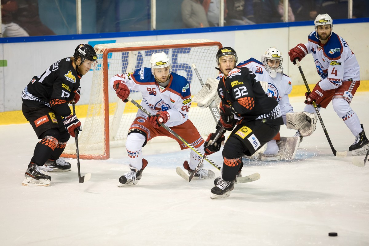 Reportage hockey photography. Sports photographer