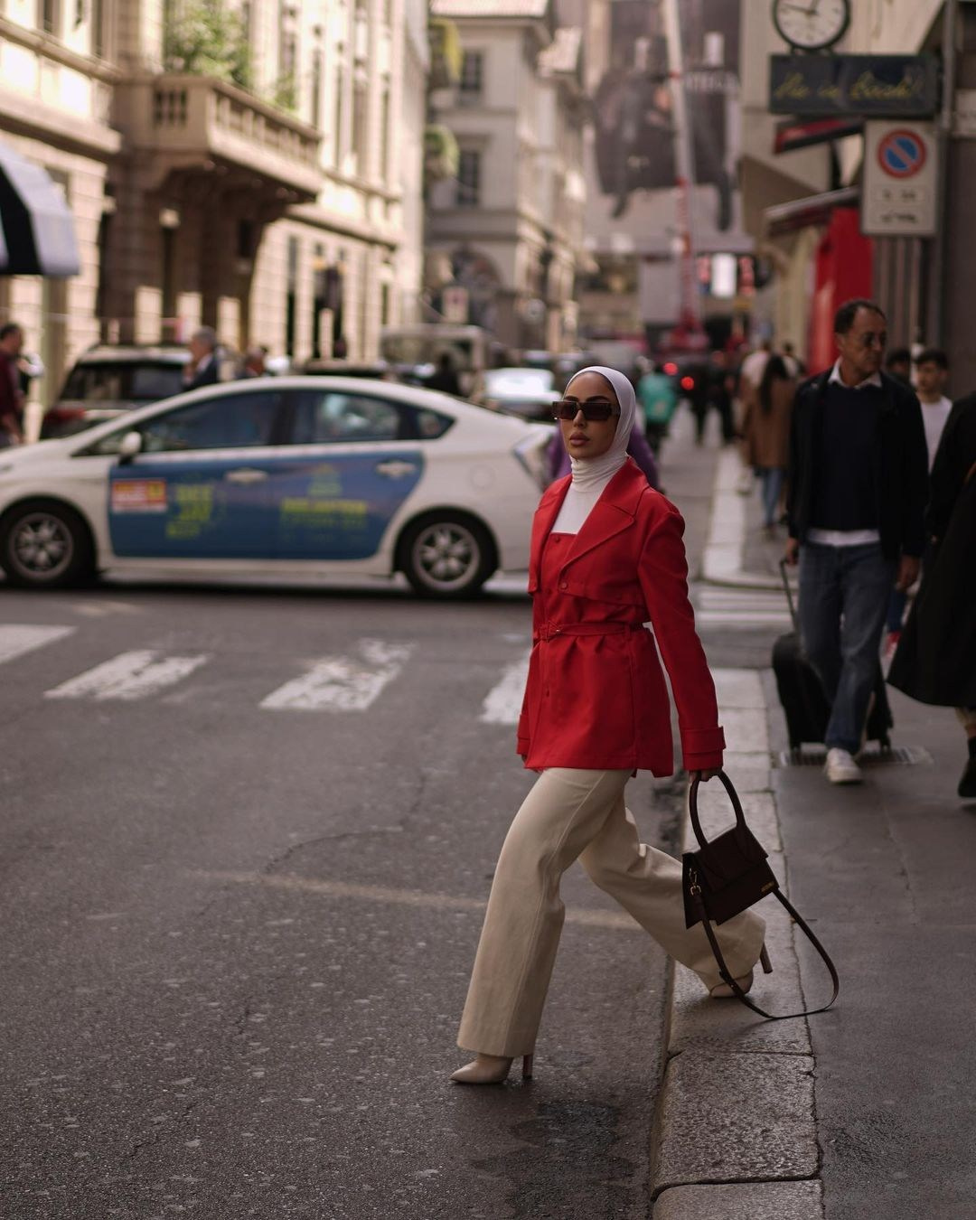 Just Fatema. Julia Di |Fashion streetstyle photographer|videomaker in Milan & Paris