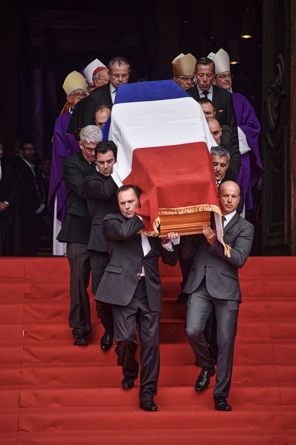 Paris (FRANCE), 30 septembre 2019 – Le cercueil de l'ancien Président de la République Jacques Chirac quitte l’Église Saint-Sulpice, à l'issue de la messe tenue en son honneur.