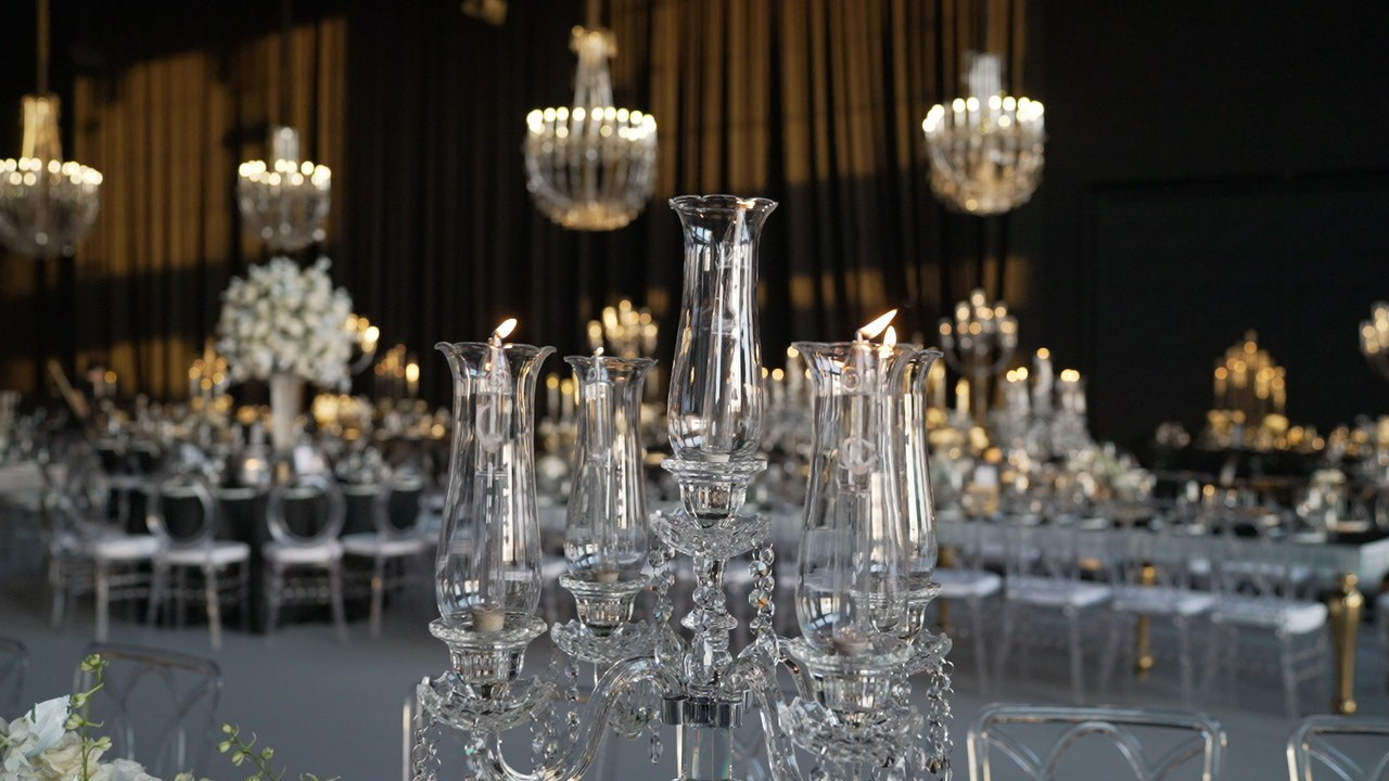 VIA / BASICO. Wedding and events photographers Studio Shalom