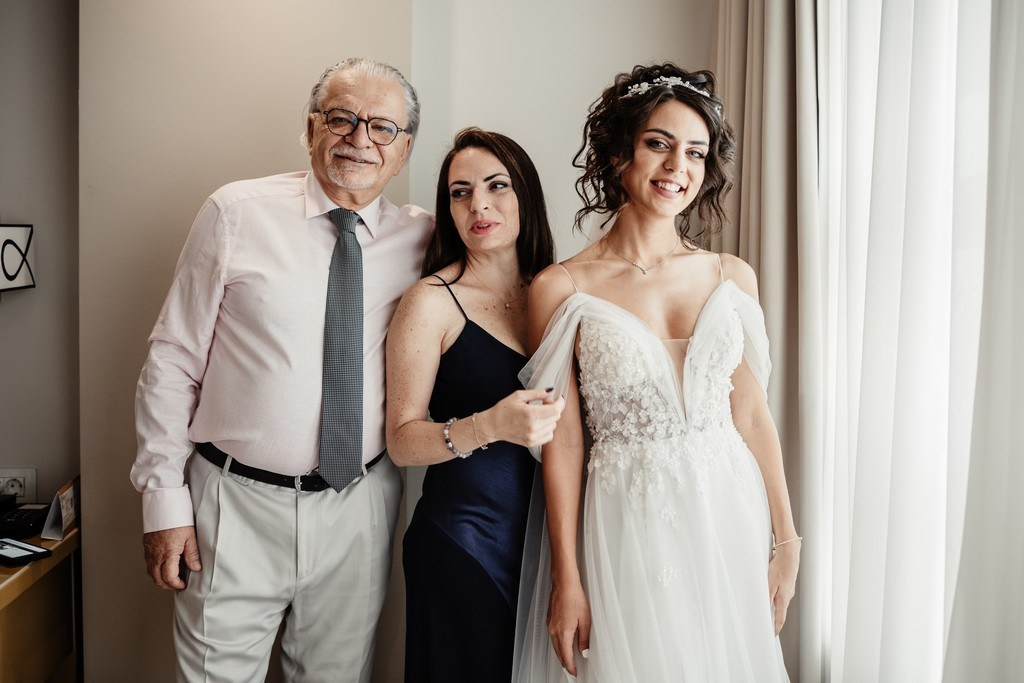 Isil si Radu by Fotograf nunta Iasi — Eduard Schiopu