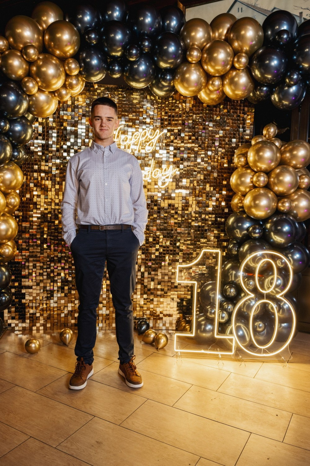 FOTOGRAFISANJE PUNOLETSTVA. Fotografi iz Backog Petrovca David i Andrea Stojanovic