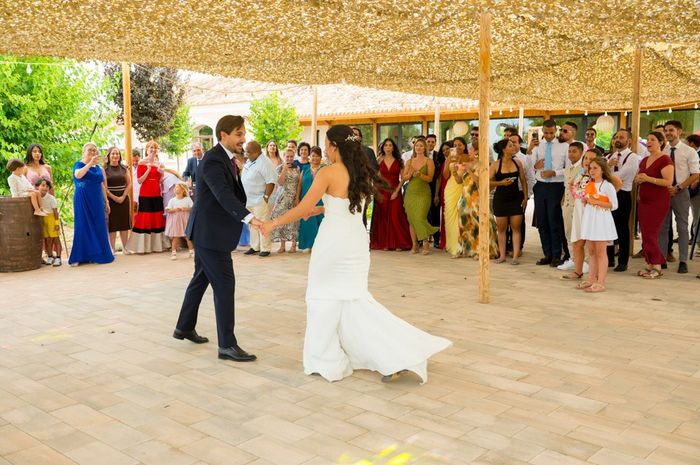 Boda de Alejandra y Javier · Bodega Sierra Norte, Finca Calderón, Requena · Javier Poveda