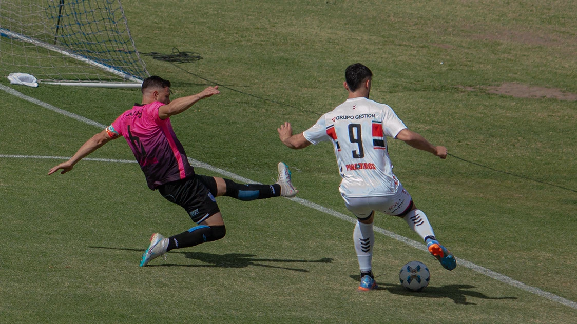 FOTOGRAFIA DEPORTIVA en Gimnasia de Jujuy vs Chacarita. Cuarta Pared