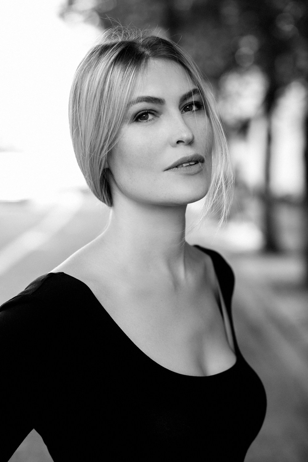 Lidia. Amazing photo session at a time convenient for you. Y