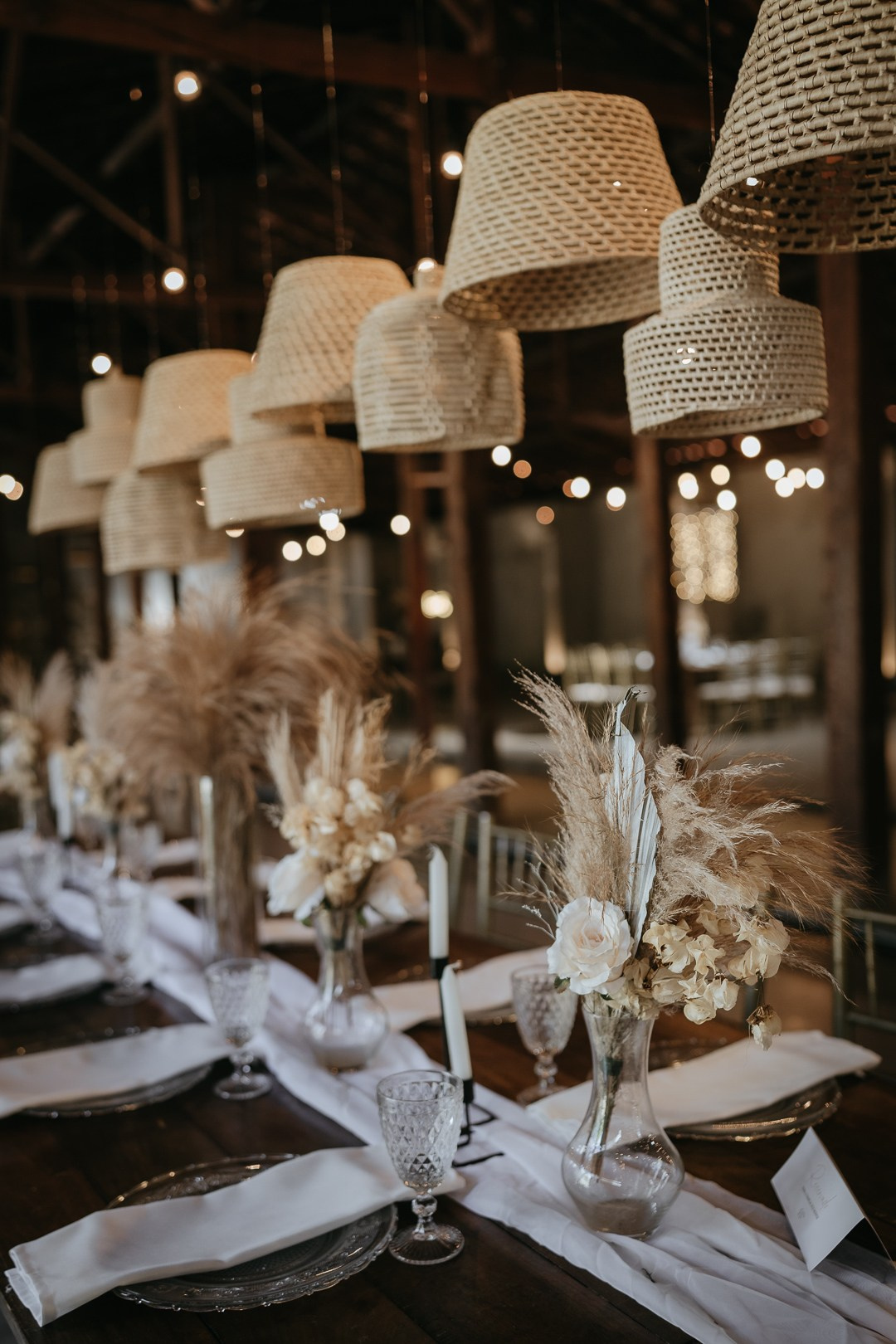 Vivian e Paulo. Edu e Josi Fotografia de Casamento em Belo Horizonte | Fotos Naturais