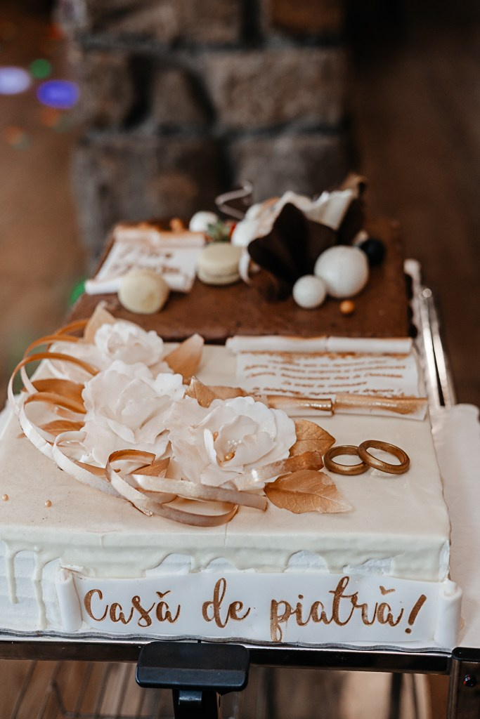 Nuntă de aur. FotoACTIV.ro - Imaginea ta contează