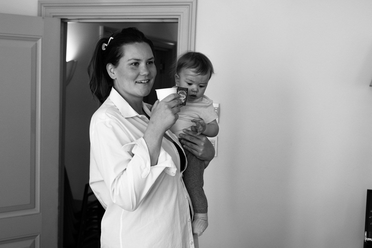 Backstage fotografie. Dana Lišková — Empatická fotografka | Introspektivní umělkyně | Neurodivergentní koučka| Zakladatelka Artepy.cz